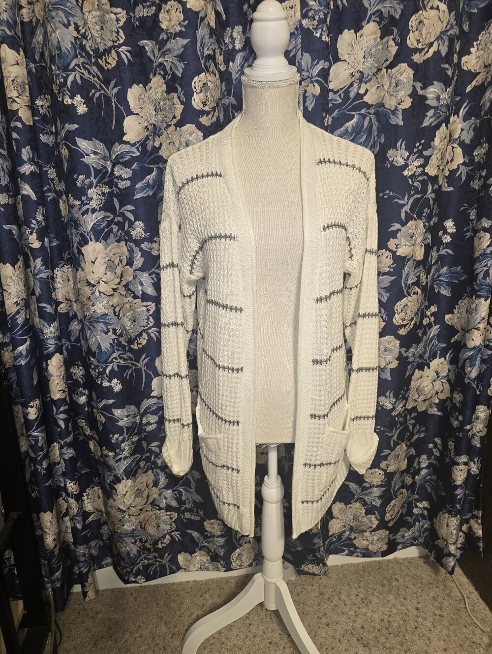 Pinque Cream Open-Knit Scoop Neck Sweater